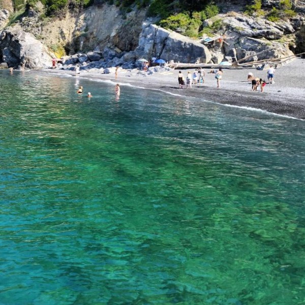 Battello Punta Corvo